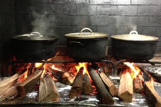 Cuisine au feu de bois